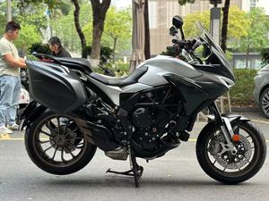 二手奥古斯塔Turismo Veloce 800