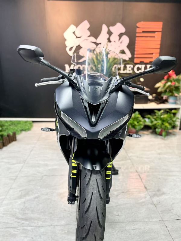 二手凯旋Daytona 660