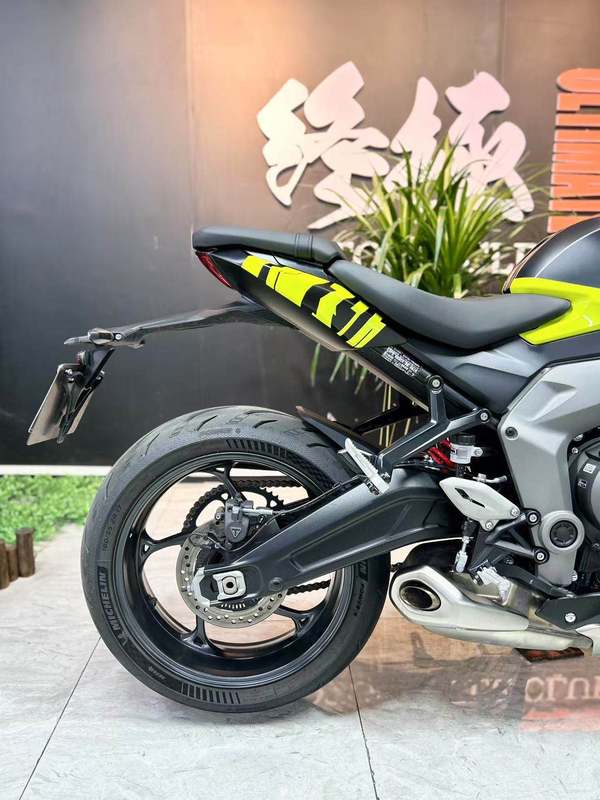 二手凯旋Daytona 660