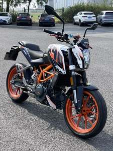 二手KTMR2R390 Duke