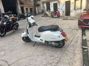 二手VESPAGTS 300
