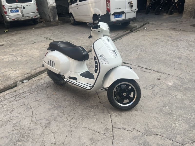 二手VESPAGTS 300