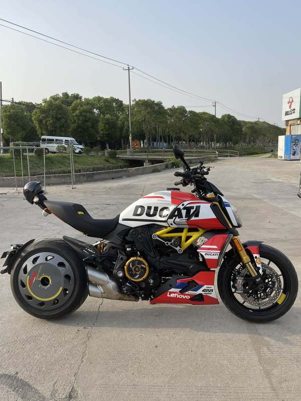 二手杜卡迪Diavel 