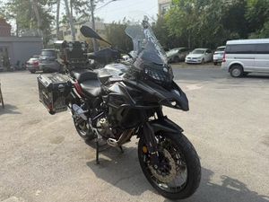二手贝纳利金鹏 TRK502