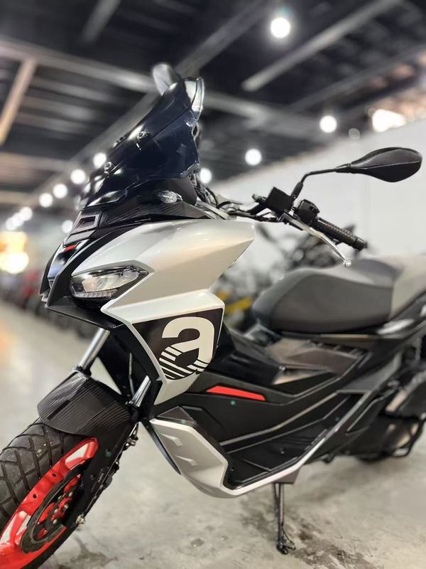 二手阿普利亚SR GT 200