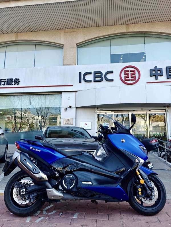 二手雅马哈TMAX