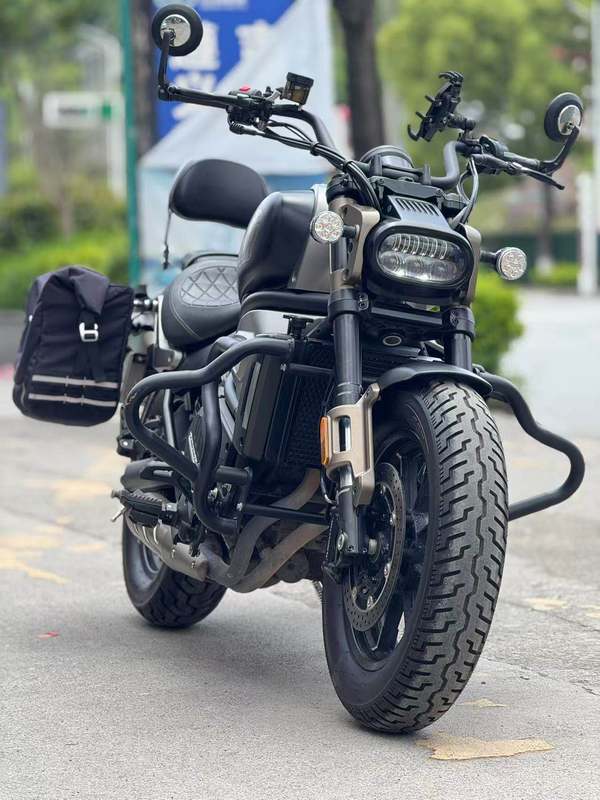 二手QJMOTOR闪700
