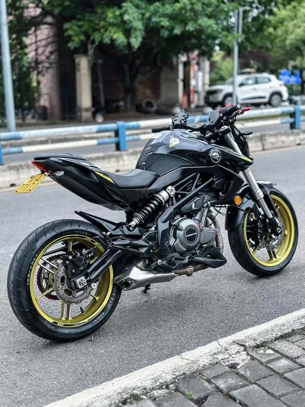 二手QJMOTOR追350
