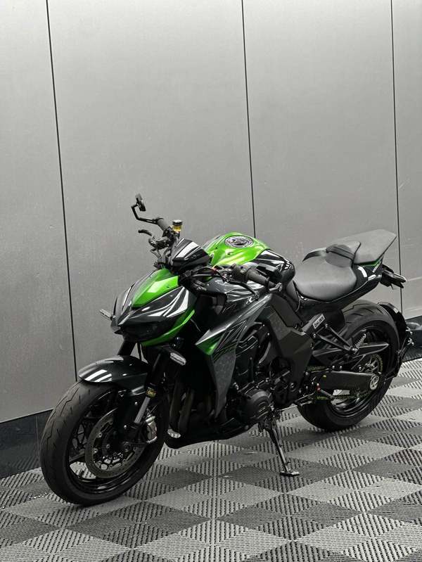 二手川崎Z1000