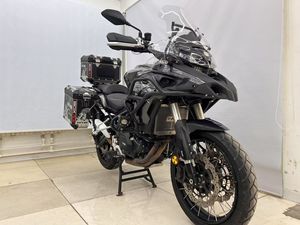 二手贝纳利金鹏 TRK502