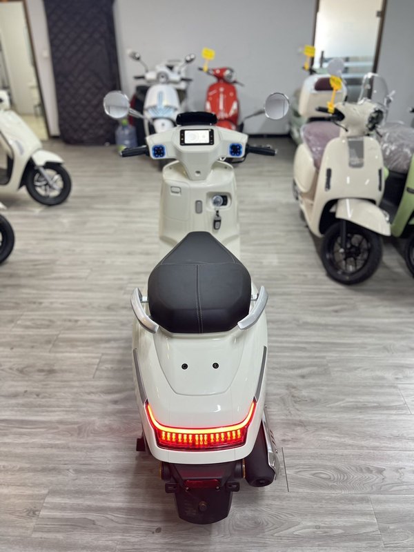 二手钱江迪诺
