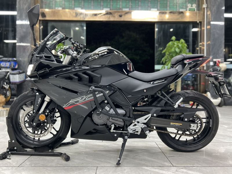 二手赛科龙RC250