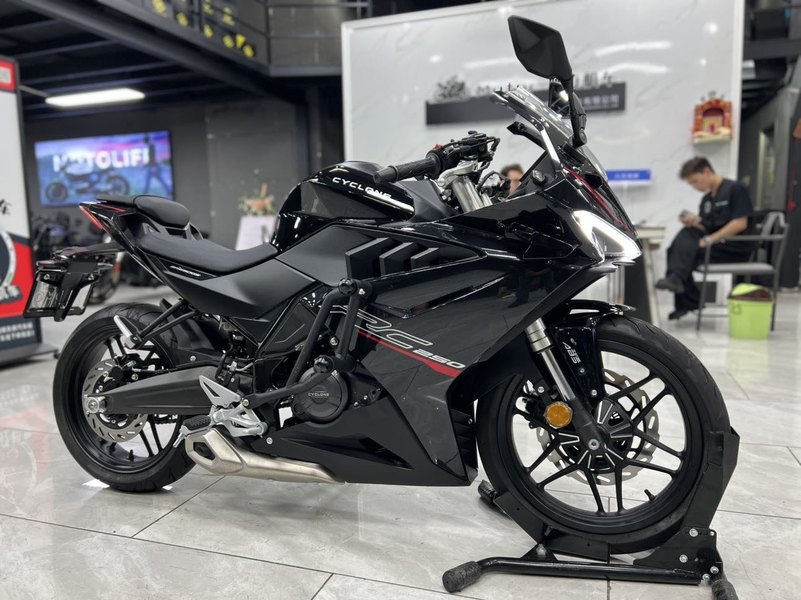 二手赛科龙RC250