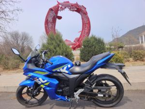二手济南铃木极客飒 Gixxer 155