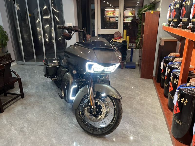二手哈雷戴维森公路滑翔 Road Glide
