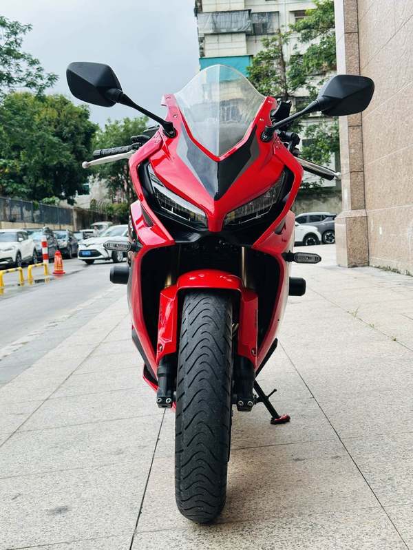 二手本田CBR650R