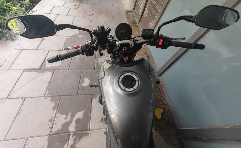 二手凯旋Trident 660