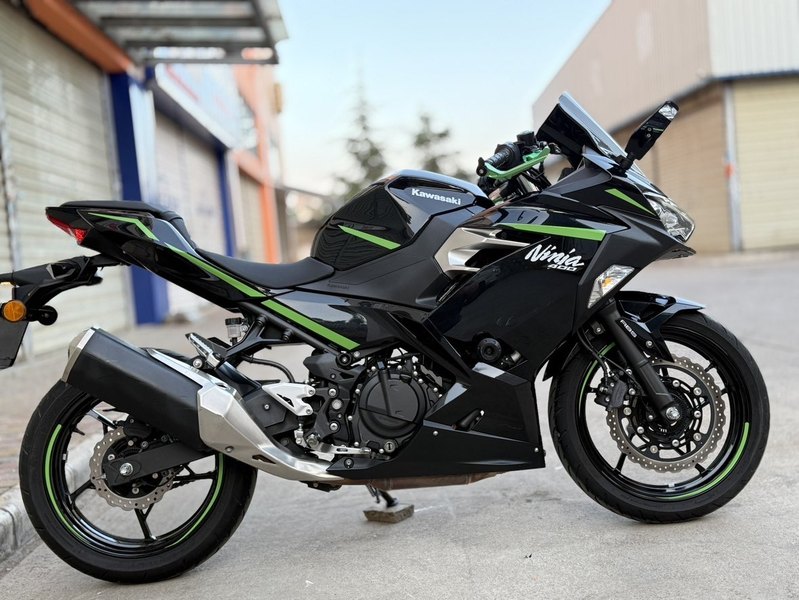 二手川崎Ninja 400