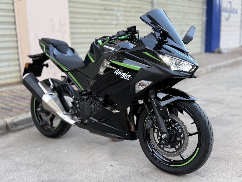 二手川崎Ninja 400