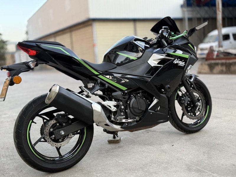 二手川崎Ninja 400
