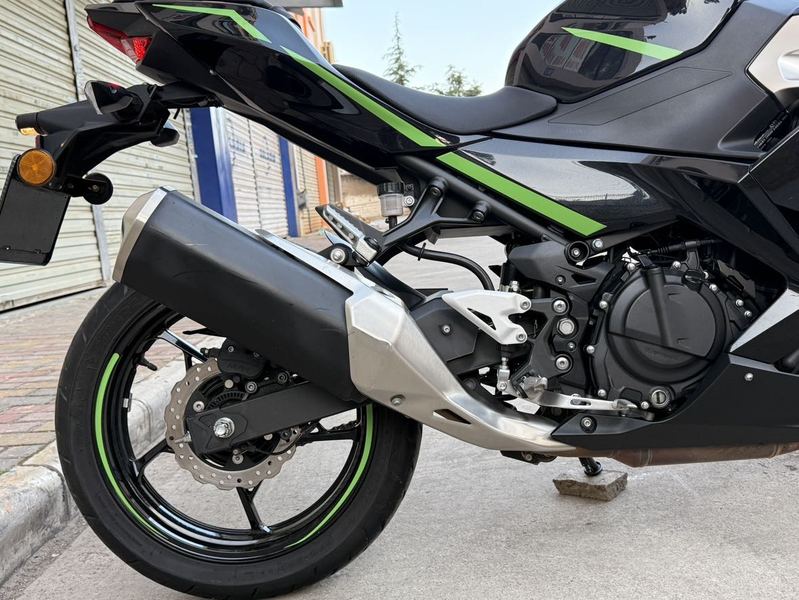 二手川崎Ninja 400