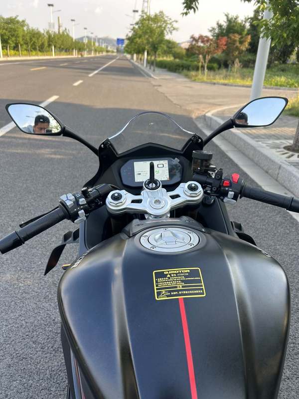 二手QJMOTOR赛600