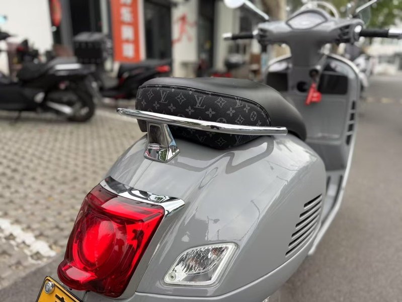 二手VESPAGTS 300
