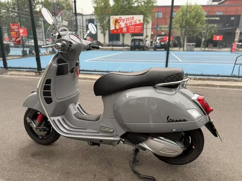 二手VESPAGTS 300