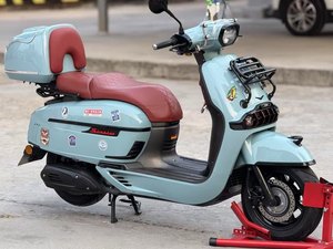 二手维多利亚Sixties 250Si