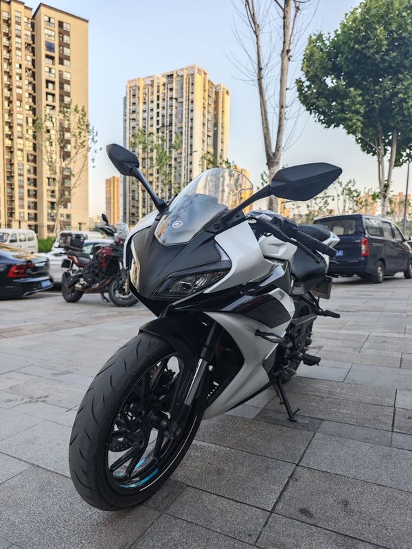 二手春风250SR