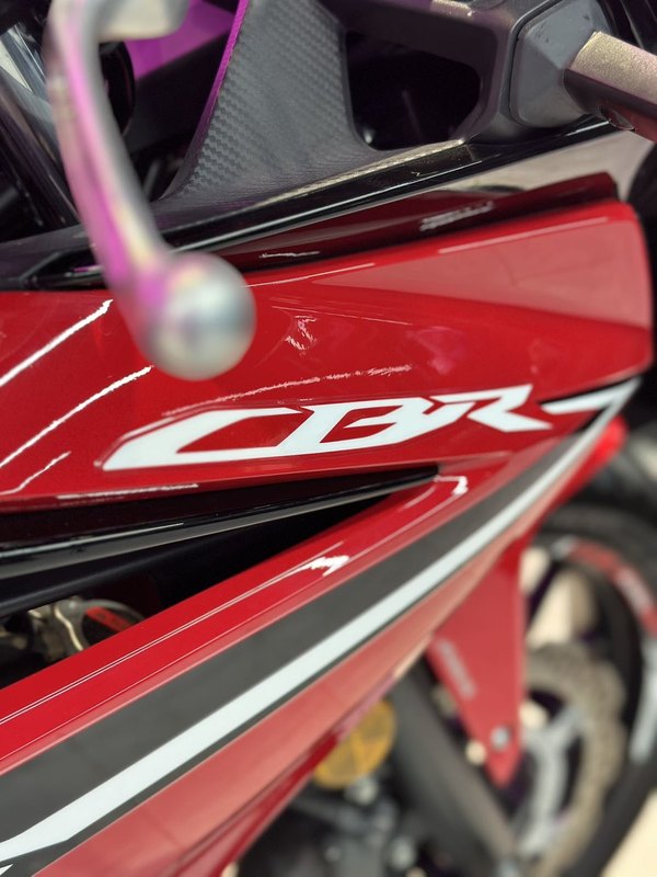 二手本田CBR400R