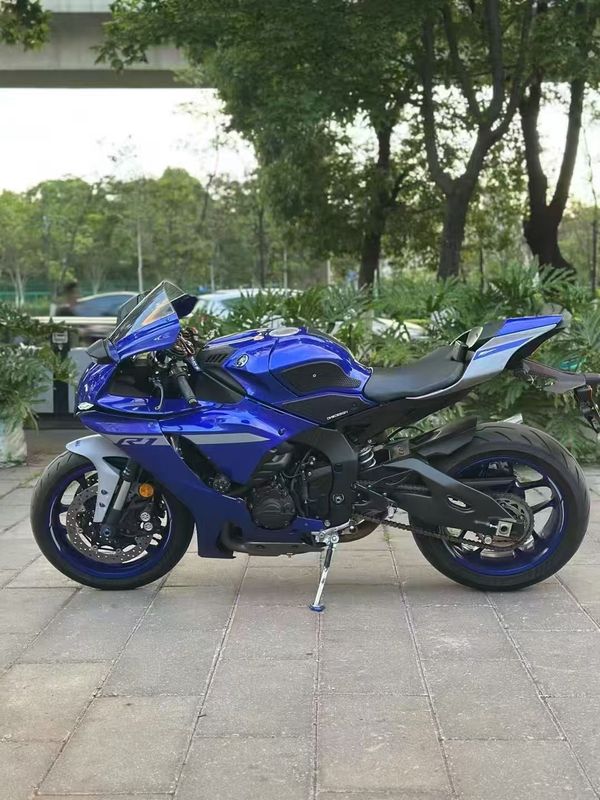 二手雅马哈YZF-R1