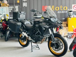 二手贝纳利TRK552