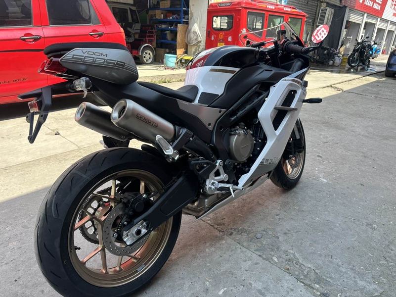 二手春风500SR VOOM