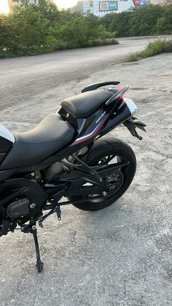 二手贝纳利TNT600i