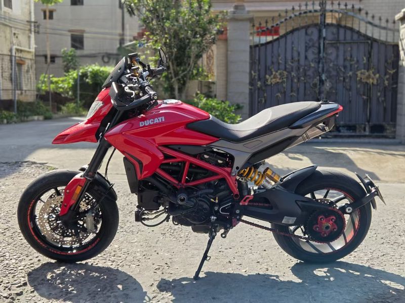 二手杜卡迪Hypermotard 939