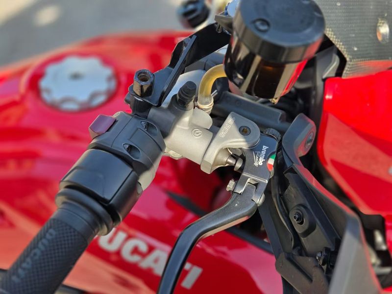 二手杜卡迪Hypermotard 939
