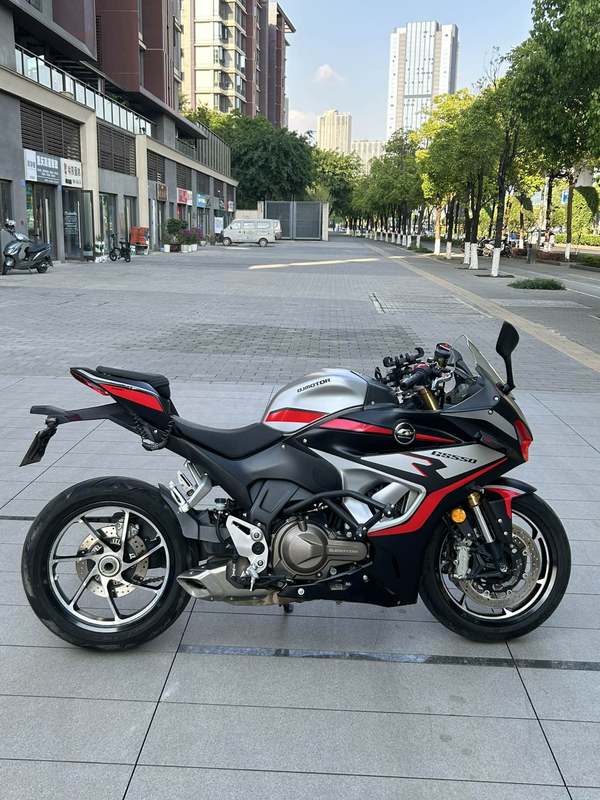 二手QJMOTOR赛550S