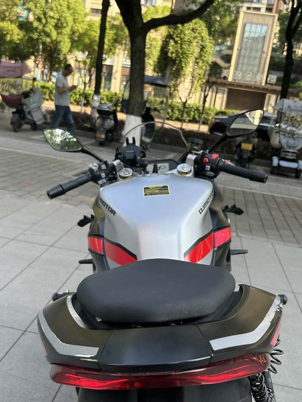 二手QJMOTOR赛550S