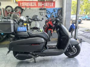 二手维多利亚Sixties 250Si