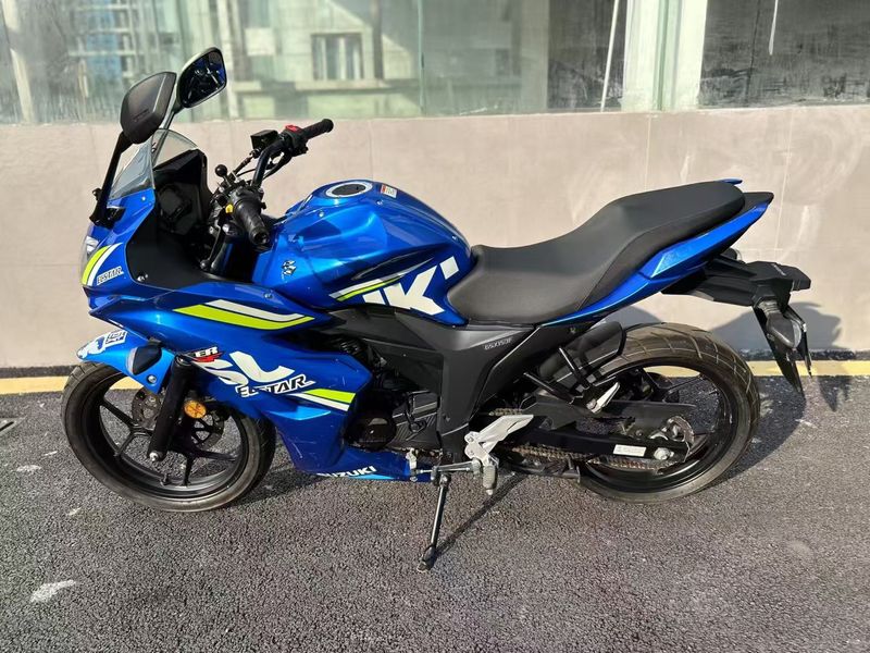 二手济南铃木极客飒 Gixxer 155