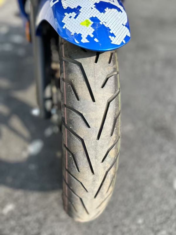 二手济南铃木极客飒 Gixxer 155