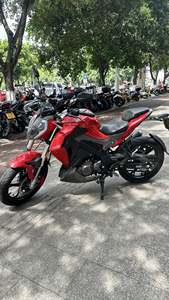 二手贝纳利小迅龙 BN150S