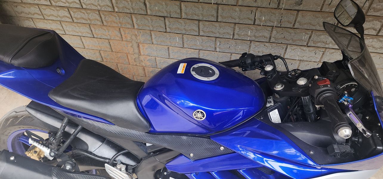 二手雅马哈YZF-R15