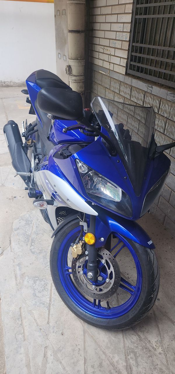二手雅马哈YZF-R15