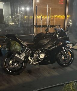 二手贝纳利龙卷风 Tornado 252R