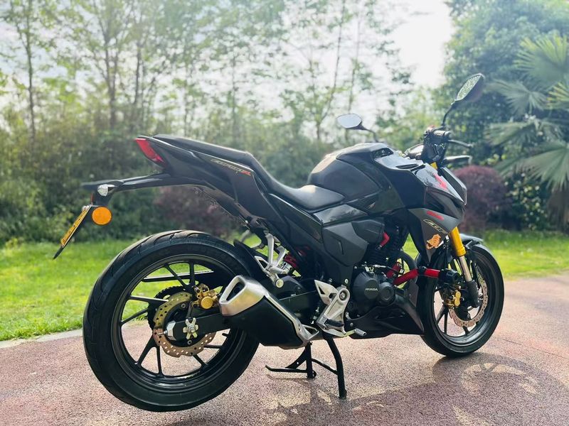 二手五羊本田CB190R 暴锋眼