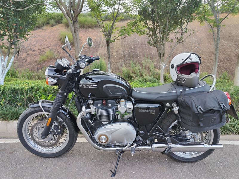 二手凯旋Bonneville T120