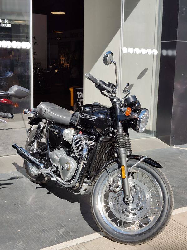 二手凯旋Bonneville T120