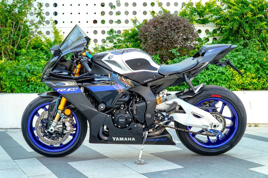 二手雅马哈YZF-R1